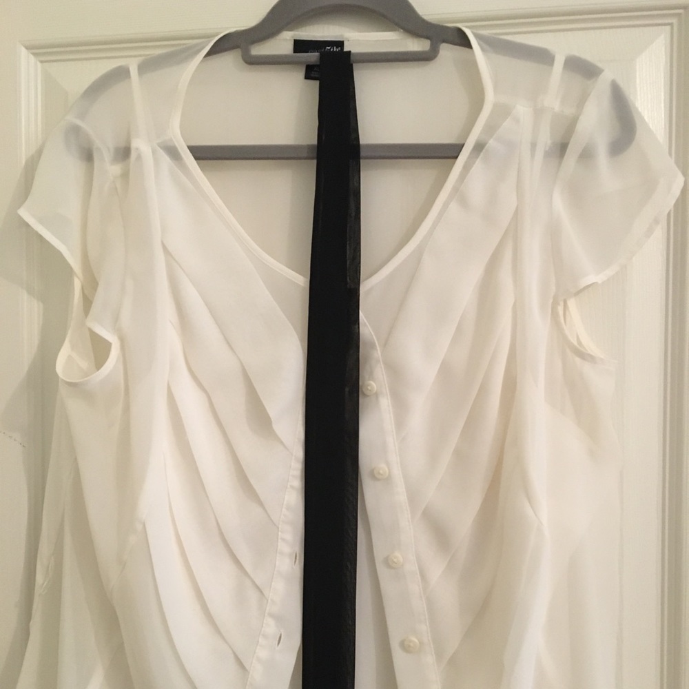 White Blouse XL